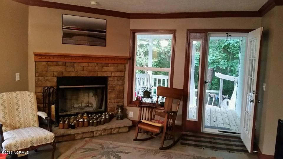 311 Hansley Simpson Road Currie, NC 28435 - Photo 7 of 16 new den