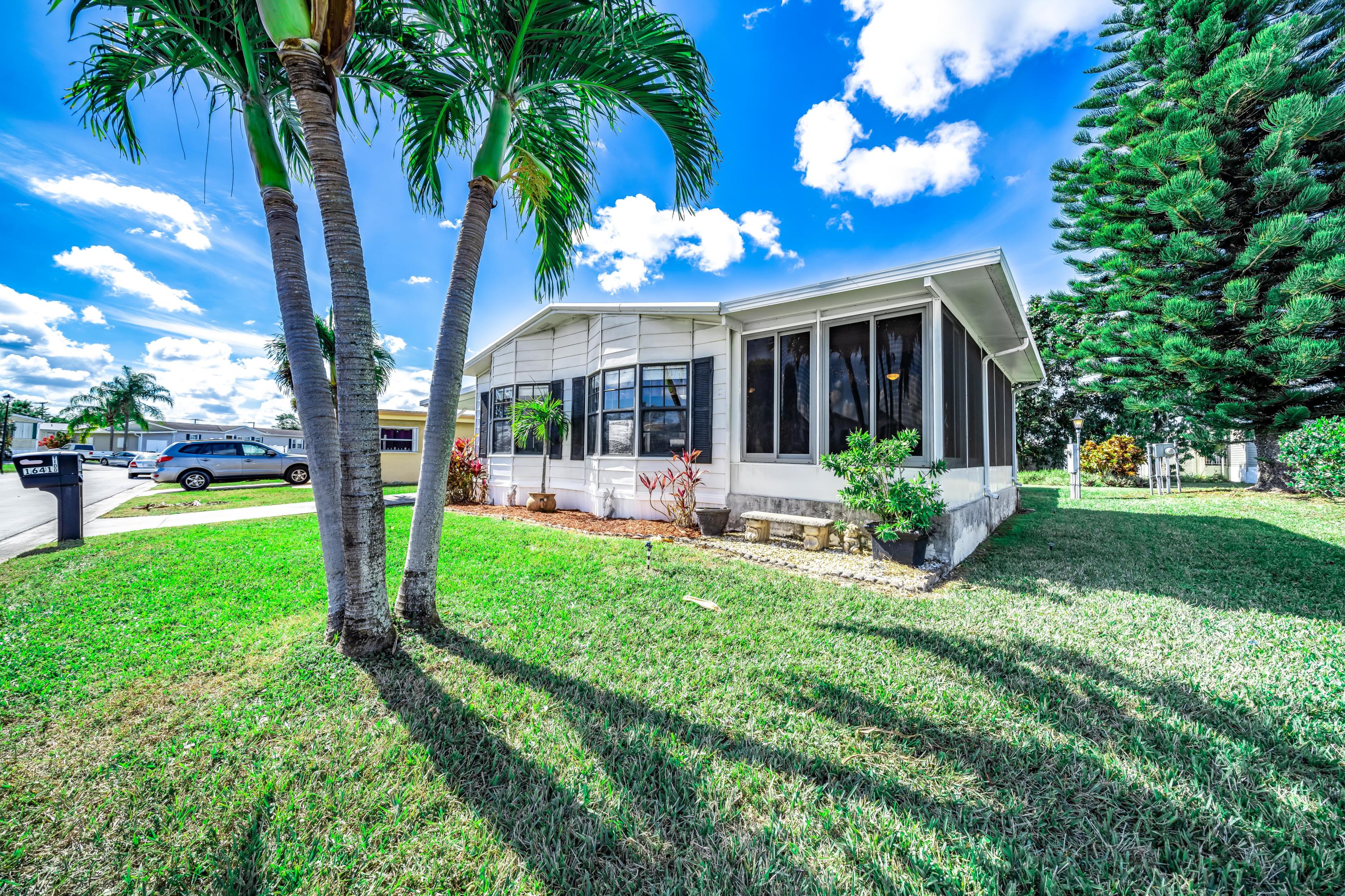 1641 Southwest 64th Way Boca Raton, FL 33428 - Photo 26 of 31 26