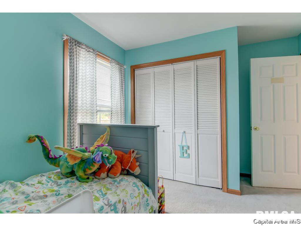 3917 McCormick Drive Springfield, IL 62707 - Photo 14 of 33