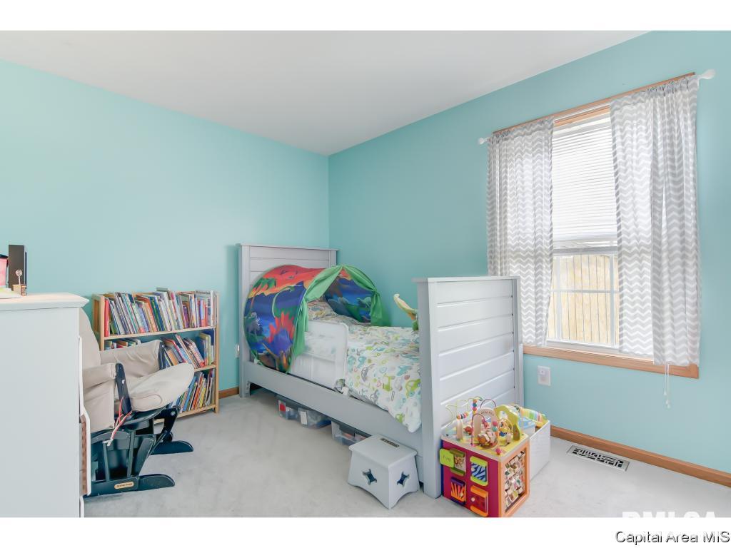 3917 McCormick Drive Springfield, IL 62707 - Photo 16 of 33