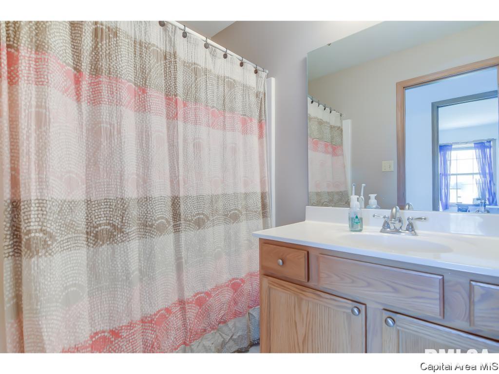 3917 McCormick Drive Springfield, IL 62707 - Photo 21 of 33