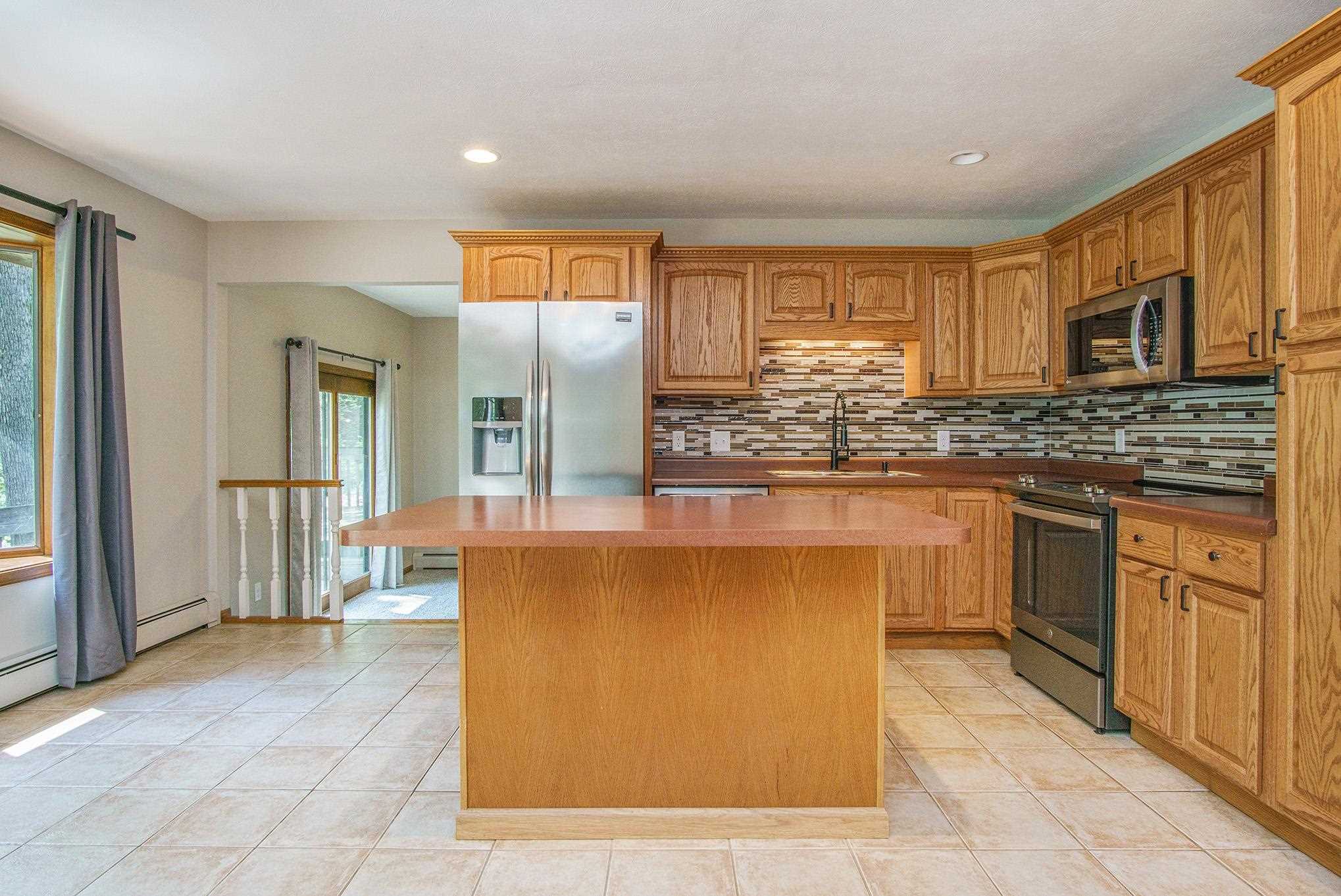 58194 Ash Road Osceola, IN 46561 - Photo 8 of 29 Gallery Image 8