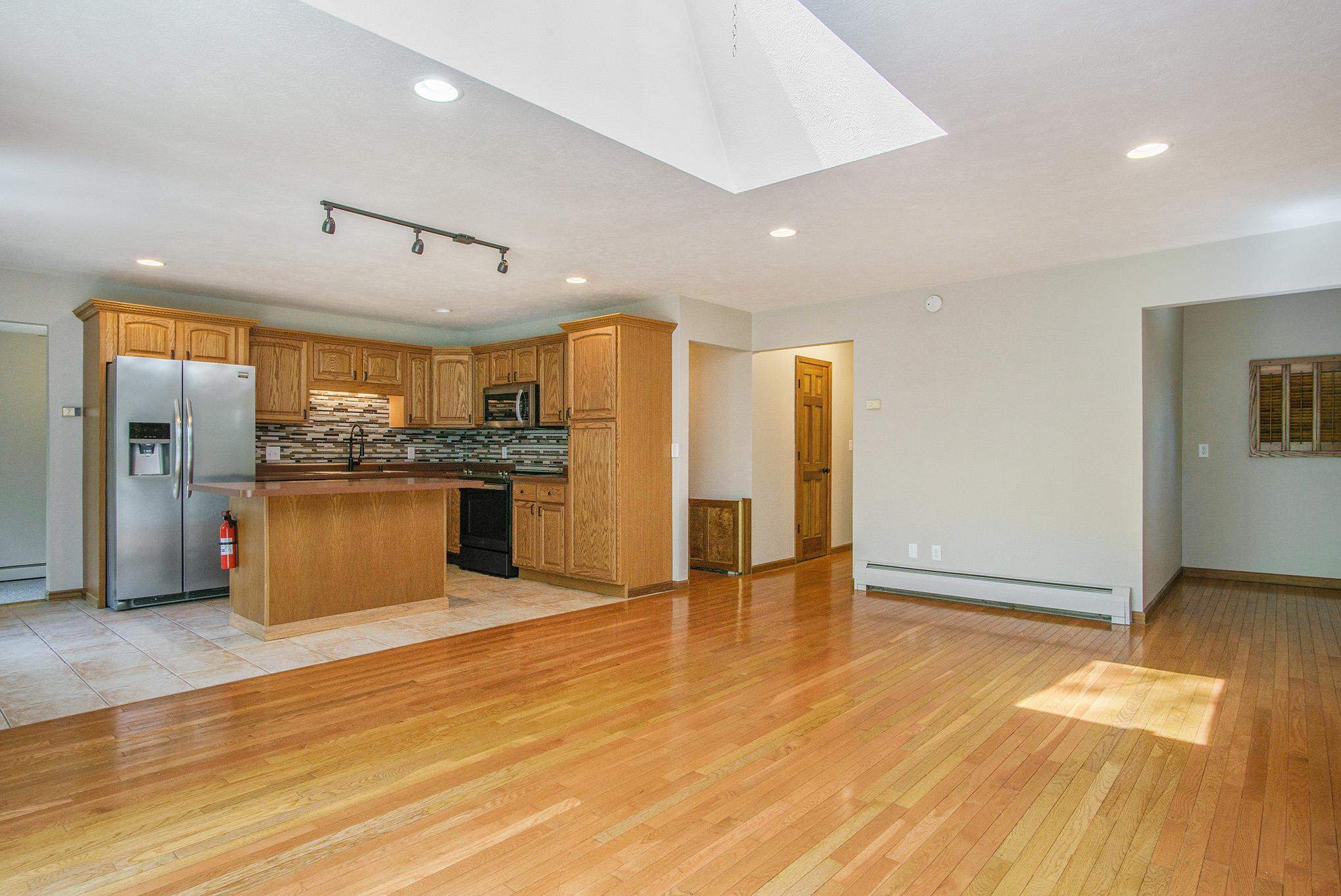 58194 Ash Road Osceola, IN 46561 - Photo 10 of 29 Gallery Image 10