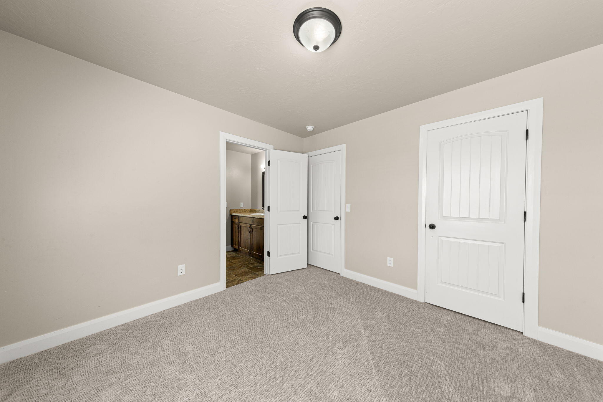 1157 Plantations Drive St. George, UT 84770 - Photo 27 of 31 Bedroom #5 Upstairs