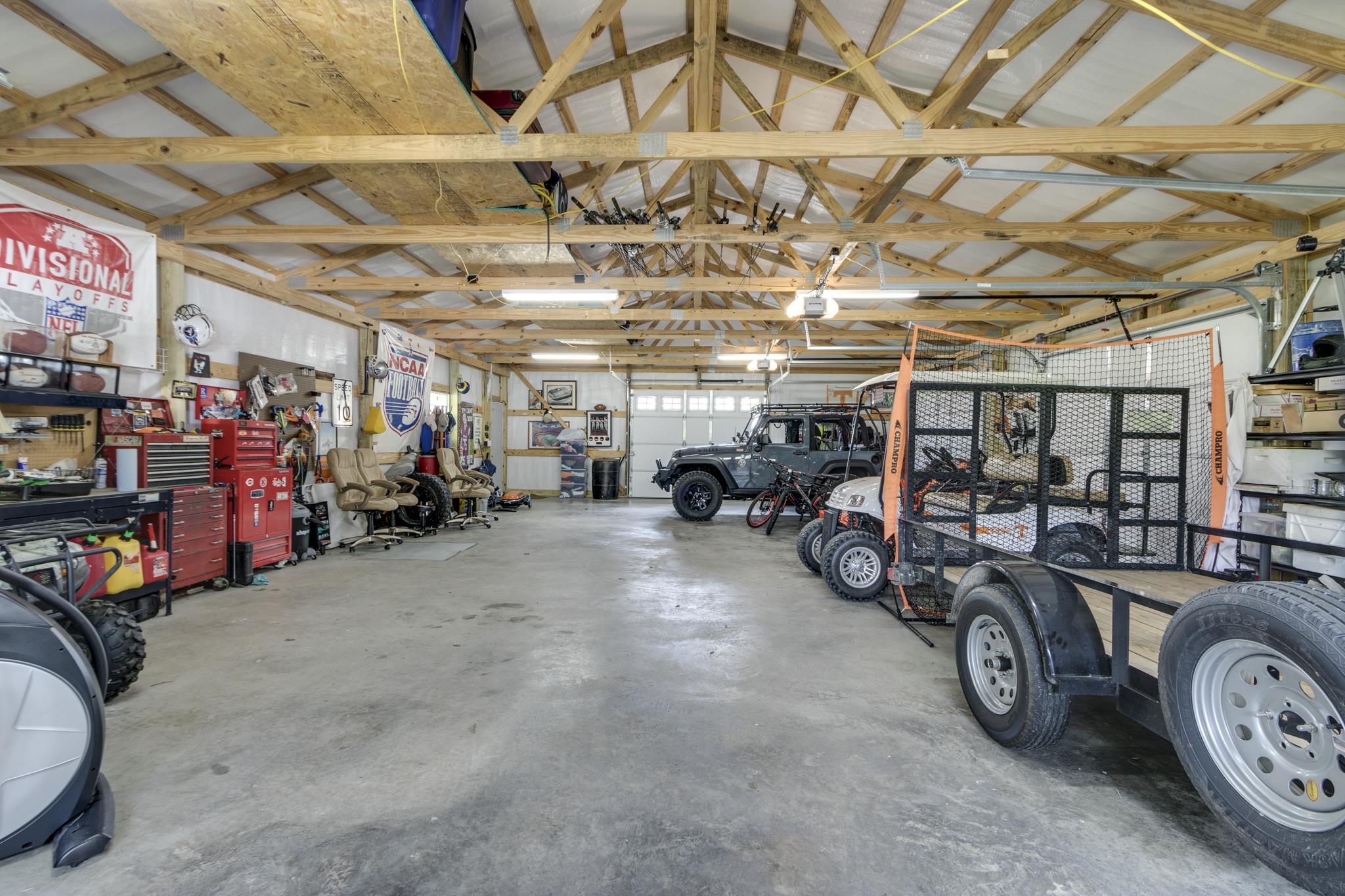 1024 Franklin Road Gallatin, TN 37066 - Photo 26 of 28 a view of parking garage with cars