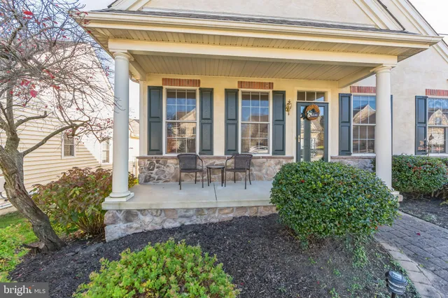 a view of outdoor space yard deck and patio