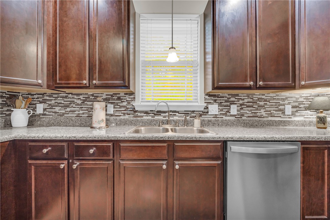 620 Sandstone Drive Seneca, SC 29678 - Photo 13 of 44