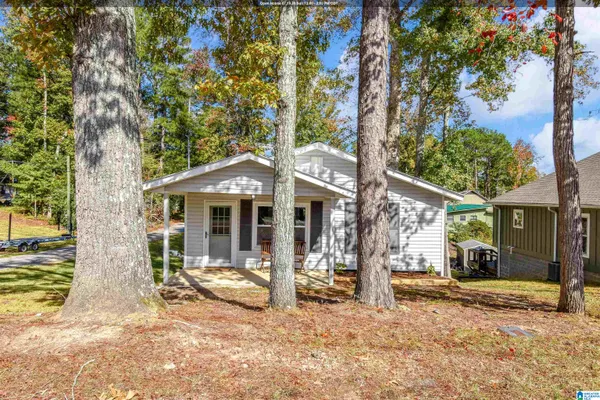 $349,500 | 157 Beach Drive, Eclectic, AL 36024