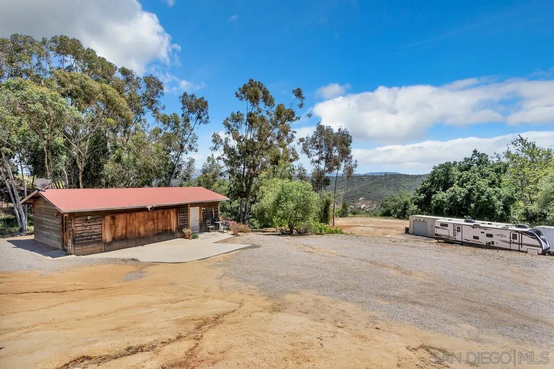 1356 Real Way Lane Alpine, CA 91901 - Photo 33 of 58