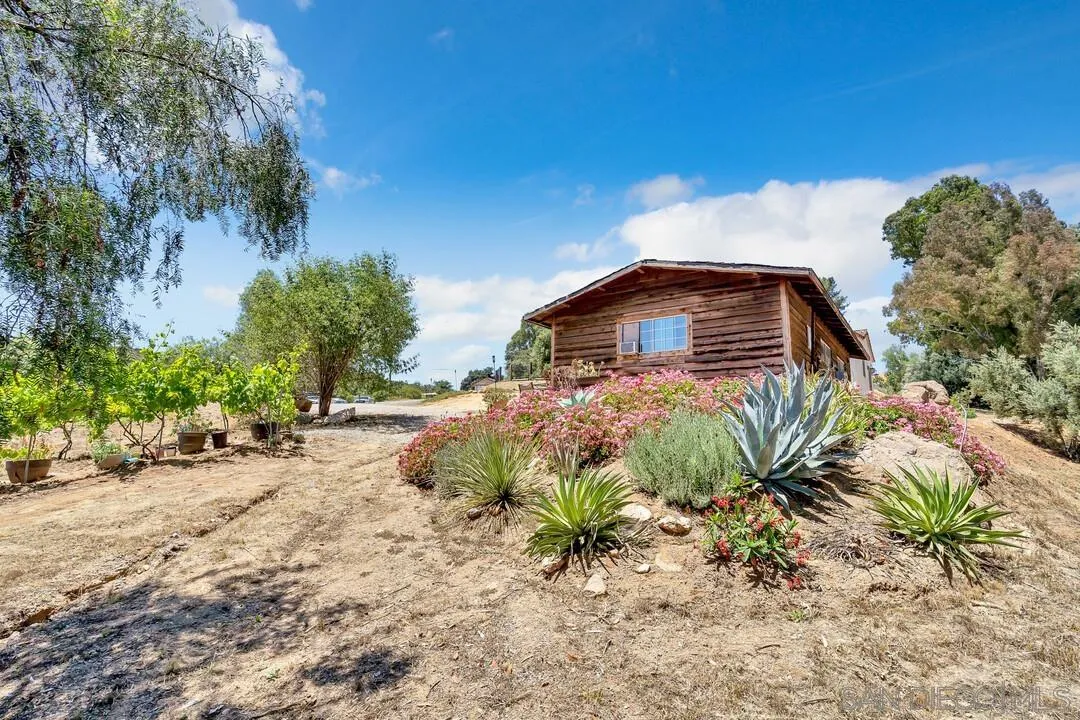 1356 Real Way Lane Alpine, CA 91901 - Photo 42 of 58