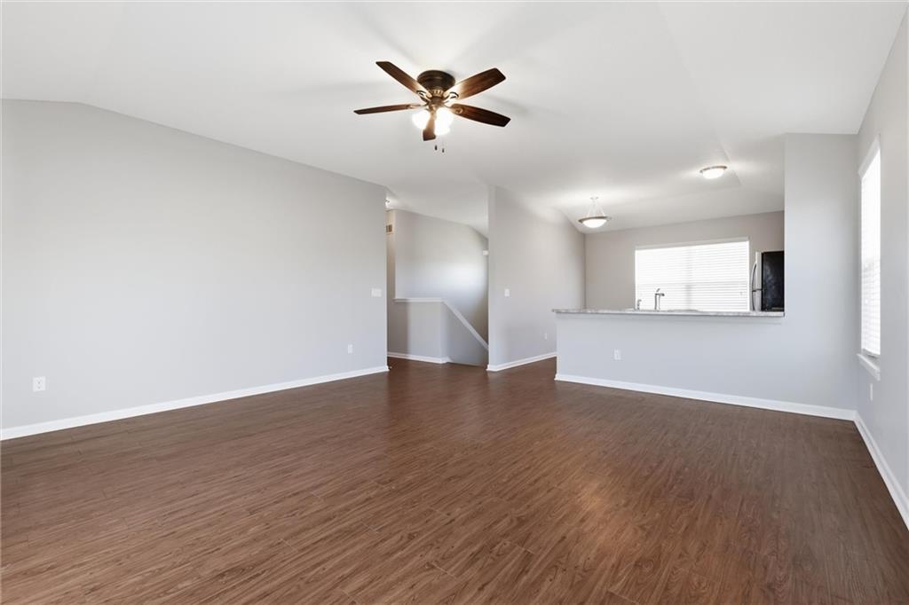 17189 Pratt Street Gardner, KS 66030 - Photo 8 of 32
