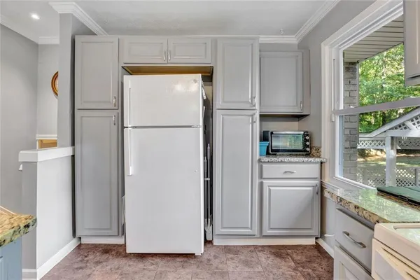$305,000 | 885 Havenridge Drive Southwest, Conyers, GA 30094