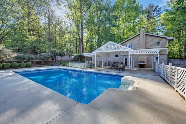 $305,000 | 885 Havenridge Drive Southwest, Conyers, GA 30094