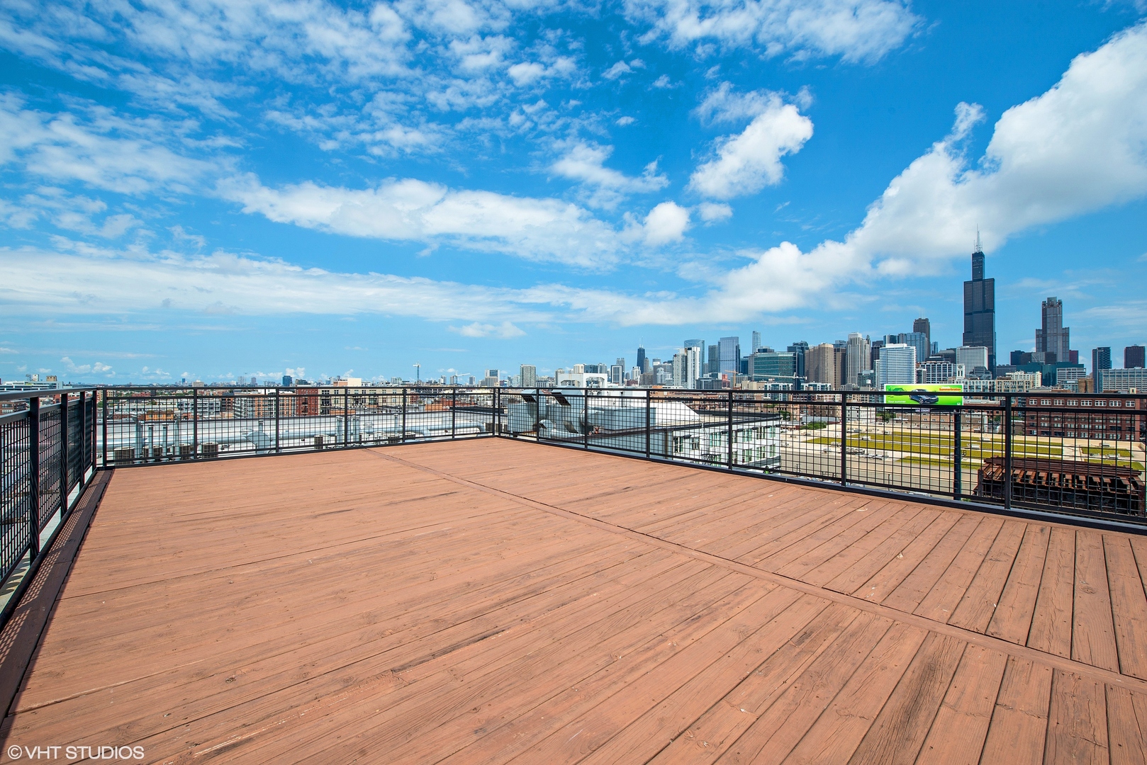 1224 West Van Buren Street, Unit 822 Chicago, IL 60607 - Photo 17 of 21 a view of ocean view