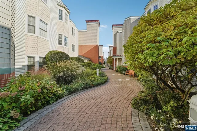 a view of a garden with pathway
