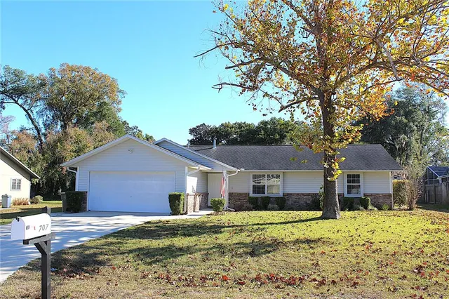 $289,900 | 707 Northeast 46th Court, Ocala, FL 34470