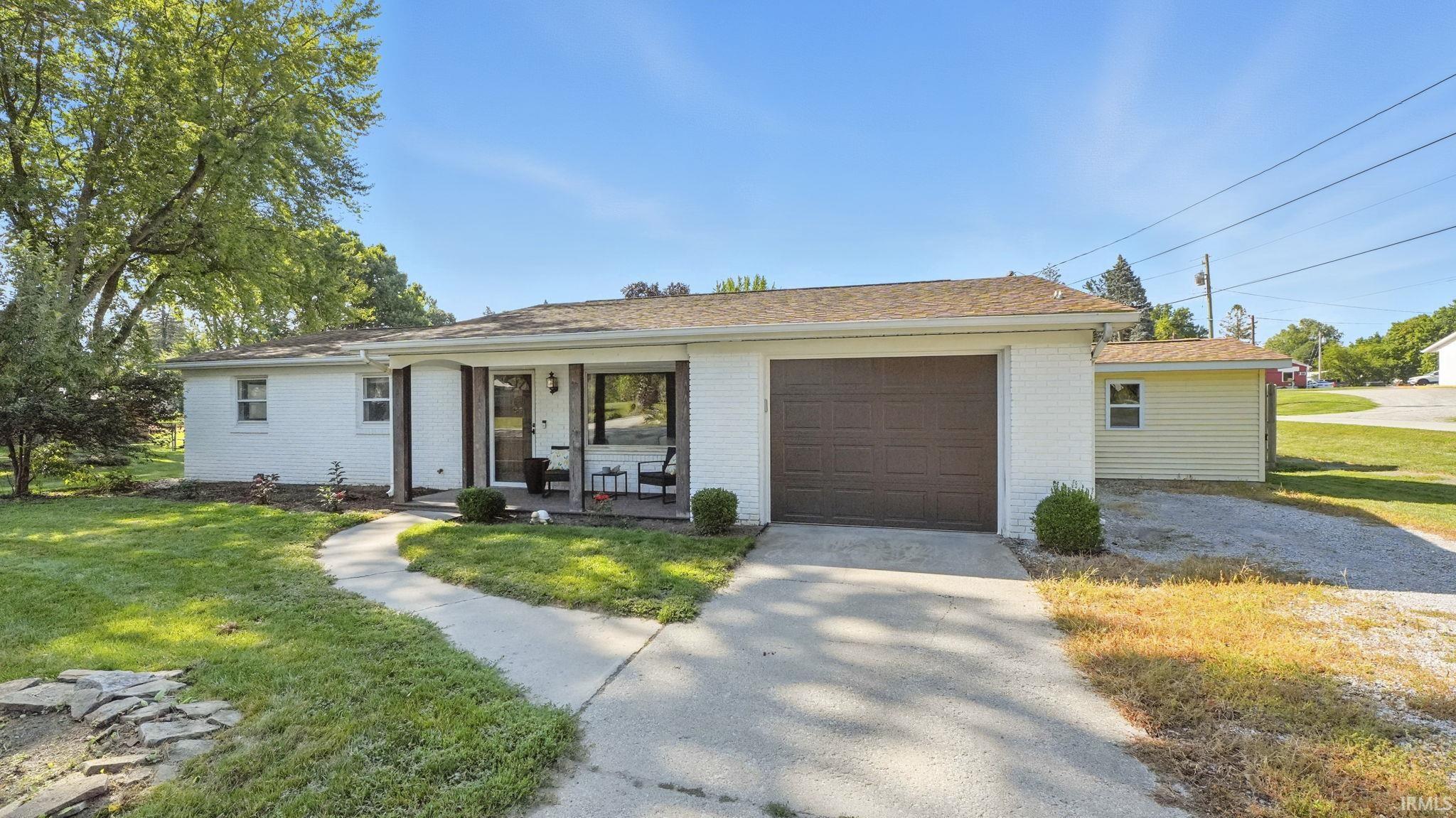 495 Lockhart Street Waterloo, IN 46793 - Photo 1 of 36 Gallery Image 1