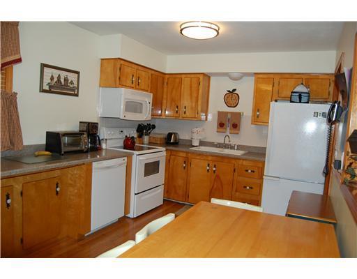 189 Dingley Spring Road Gorham, ME 04038 - Photo 6 of 15 Kitchen.