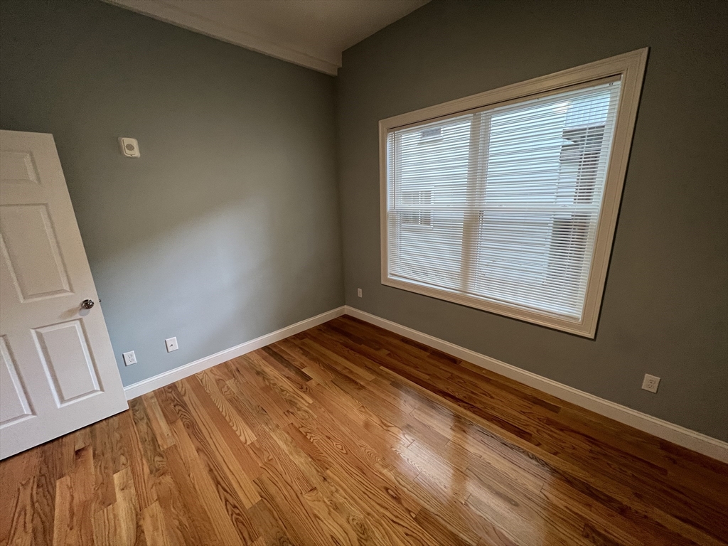 126 Cross Street, Unit 1 Somerville, MA 02145 - Photo 13 of 18