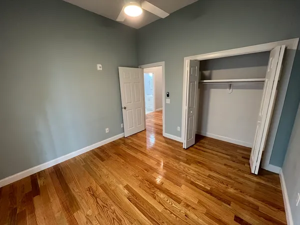 $4,595 | 126 Cross Street, Unit 1, Somerville, MA 02145