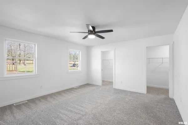 $195,000 | 2295 Ledford Road, Harrisburg, IL 62946