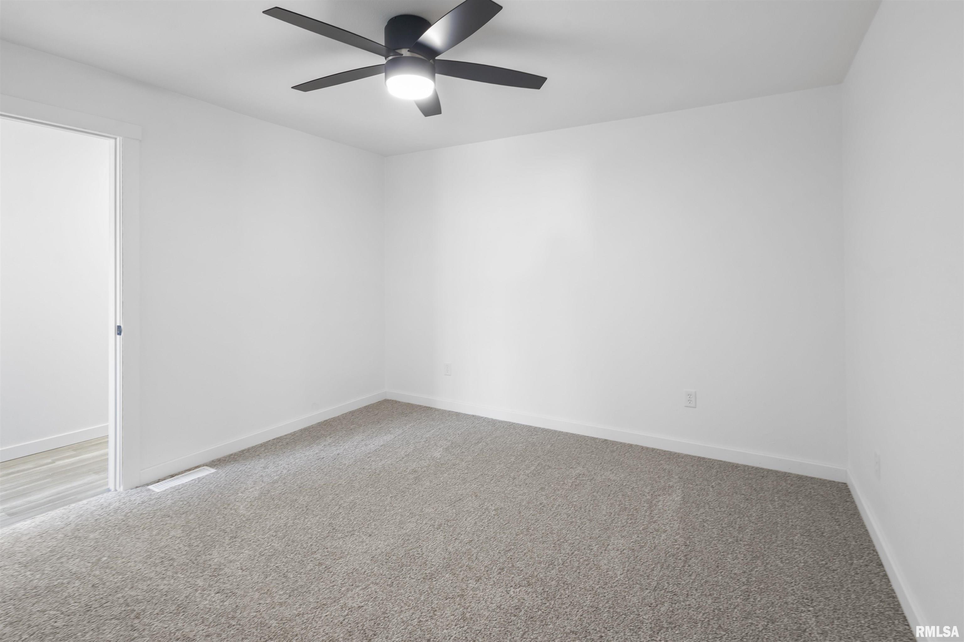 2295 Ledford Road Harrisburg, IL 62946 - Photo 16 of 23