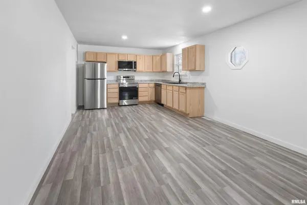 $195,000 | 2295 Ledford Road, Harrisburg, IL 62946