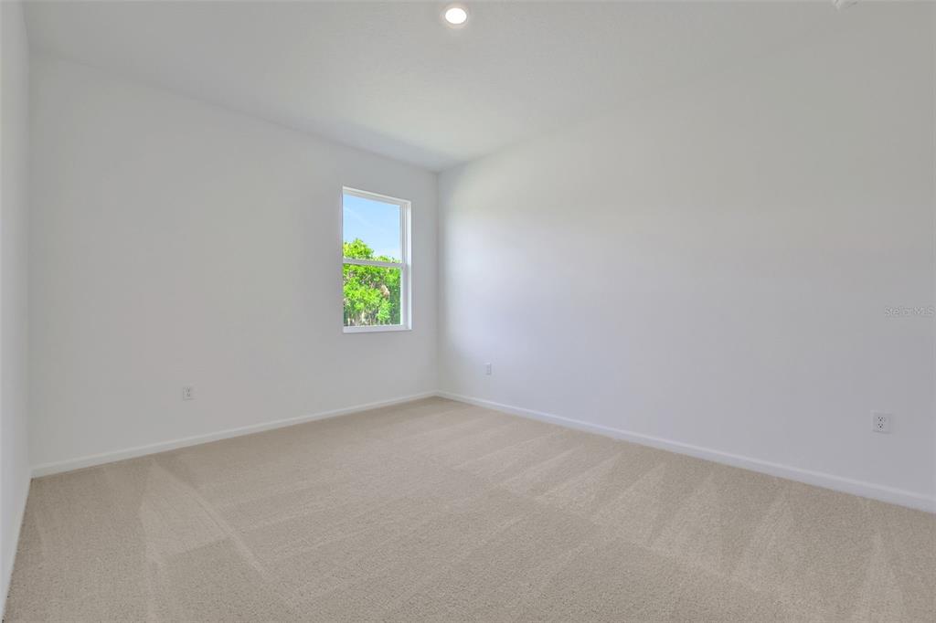 2932 Supermarine Road Tavares, FL 32778 - Photo 15 of 25