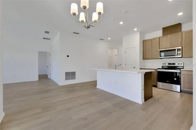 $337,065 | 2932 Supermarine Road, Tavares, FL 32778