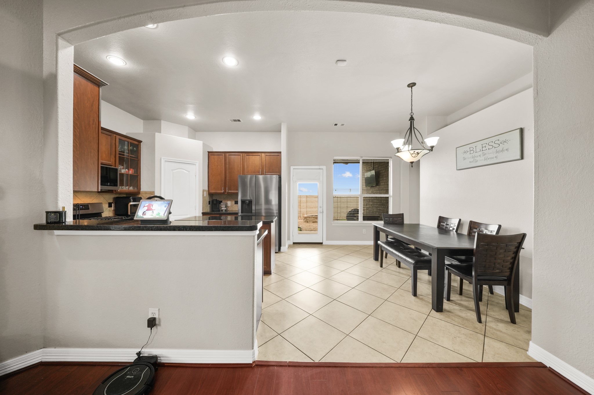 9411 Silver Ridge Drive Rosharon, TX 77583 - Photo 6 of 27