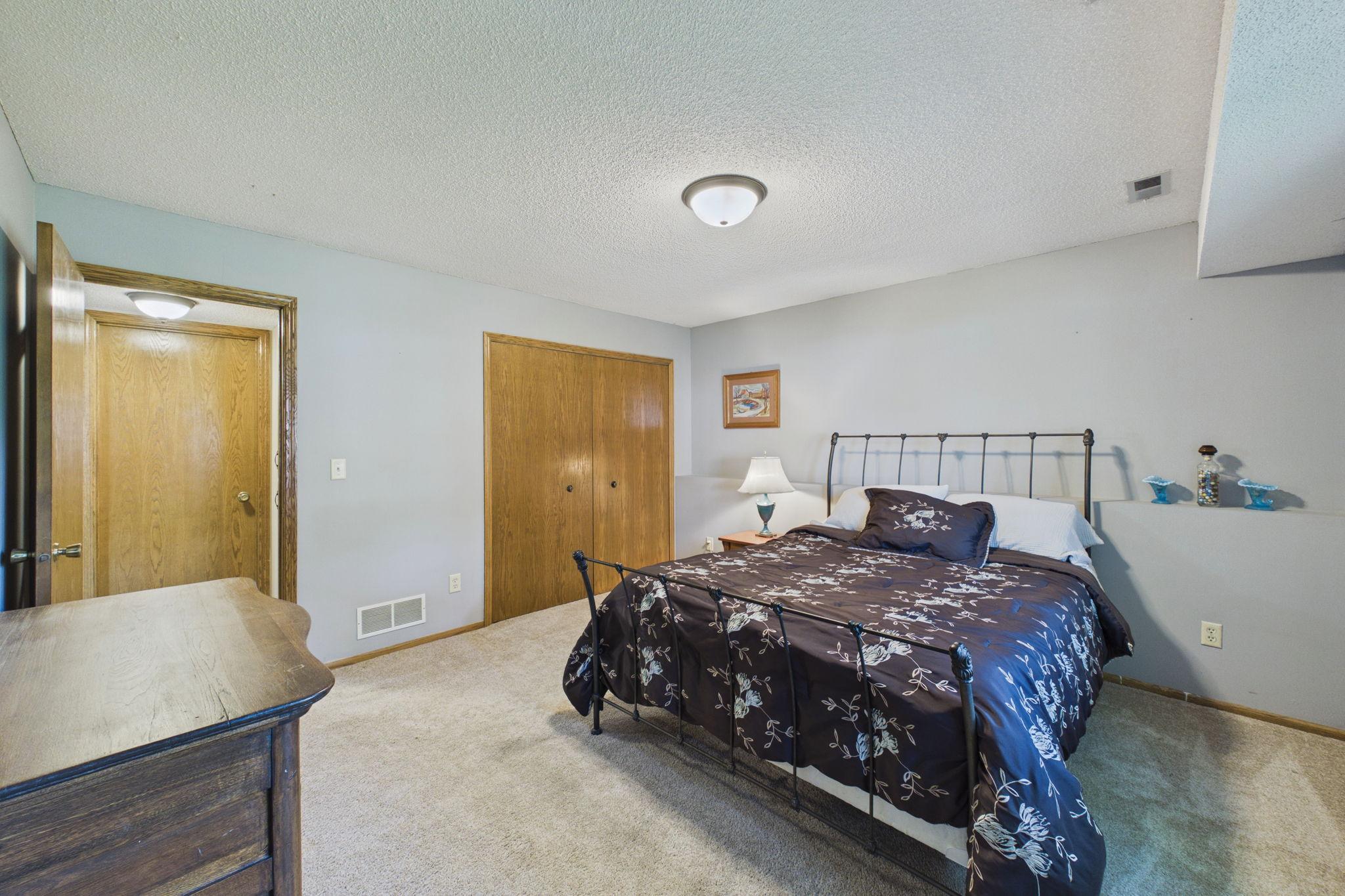 3025 Thunder Bay Road Little Canada, MN 55117 - Photo 23 of 30