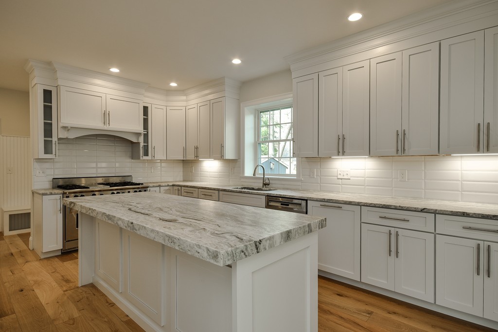 31 Wellesley Road Natick, MA 01760 - Photo 5 of 12