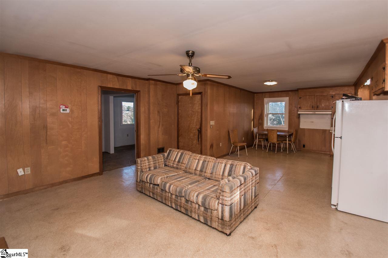 10 Racine Court Greenville, SC 29617 - Photo 17 of 36 Gallery Image 17