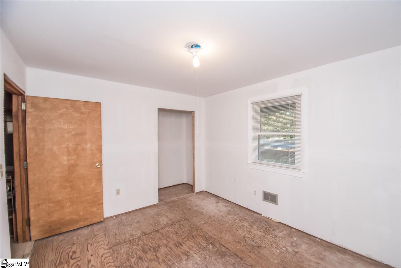 10 Racine Court Greenville, SC 29617 - Photo 20 of 36 Gallery Image 20