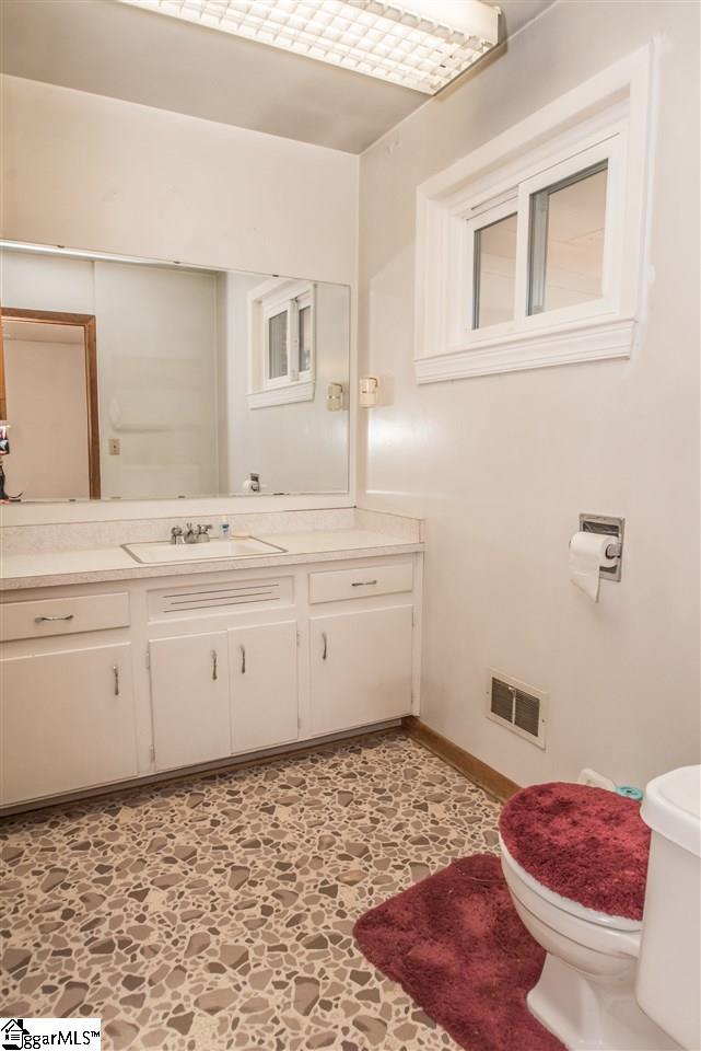 10 Racine Court Greenville, SC 29617 - Photo 27 of 36 Gallery Image 27
