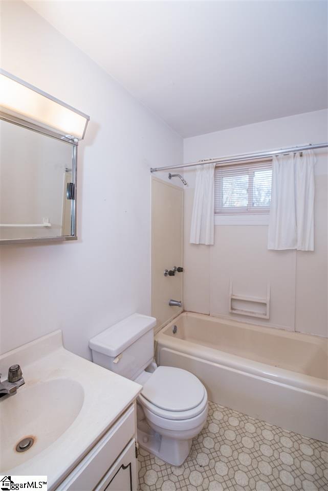 10 Racine Court Greenville, SC 29617 - Photo 28 of 36 Gallery Image 28