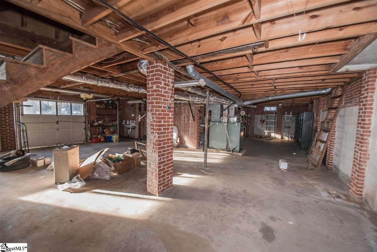 10 Racine Court Greenville, SC 29617 - Photo 35 of 36 Gallery Image 35