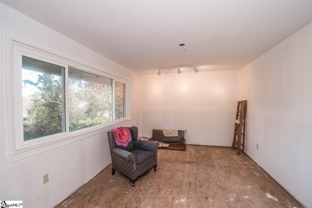 10 Racine Court Greenville, SC 29617 - Photo 10 of 36 Gallery Image 10