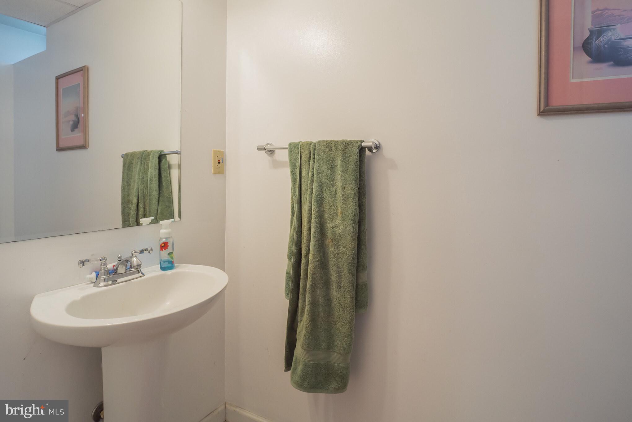2077 West Rock Road Perkasie, PA 18944 - Photo 23 of 32 Gallery Image 23