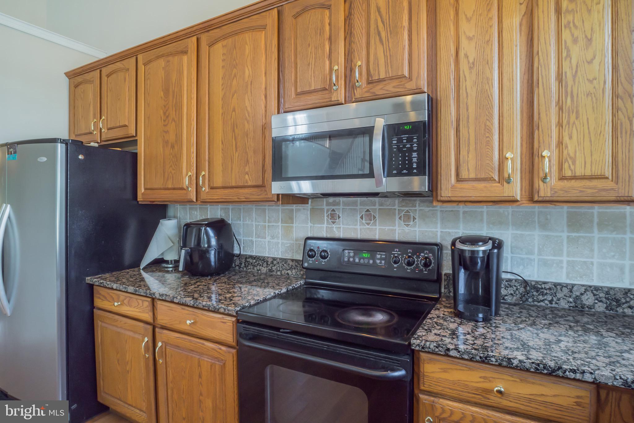 2077 West Rock Road Perkasie, PA 18944 - Photo 8 of 32 Gallery Image 8