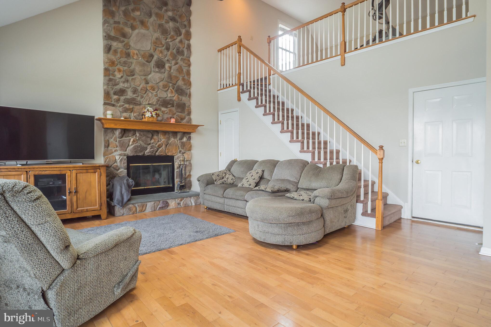2077 West Rock Road Perkasie, PA 18944 - Photo 10 of 32 Gallery Image 10