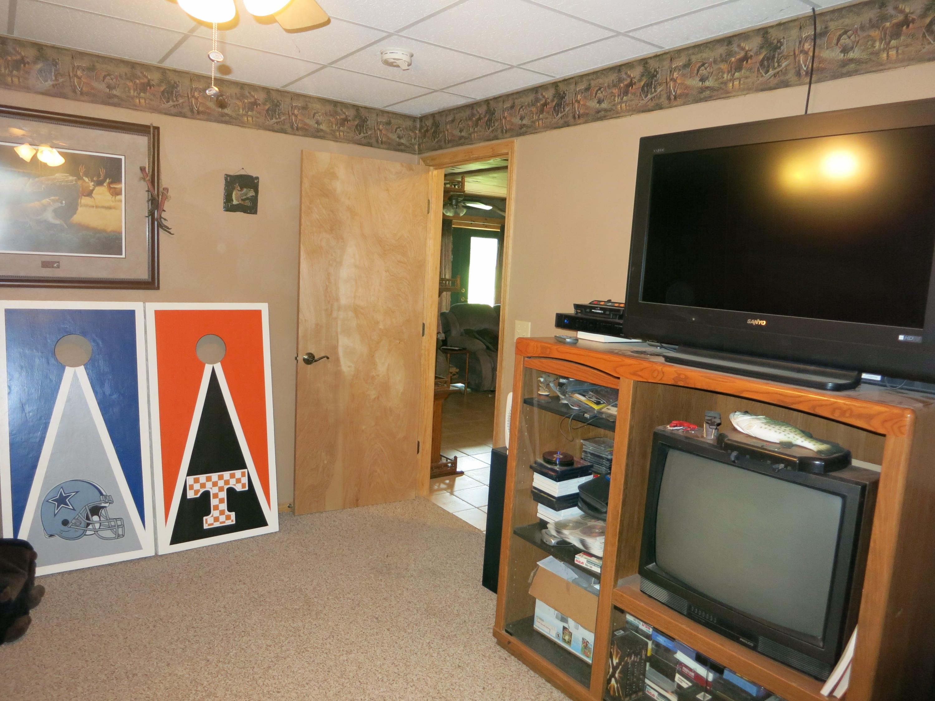 246 Stage Road Buchanan, VA 24066 - Photo 87 of 88 Office or Den Downstairs