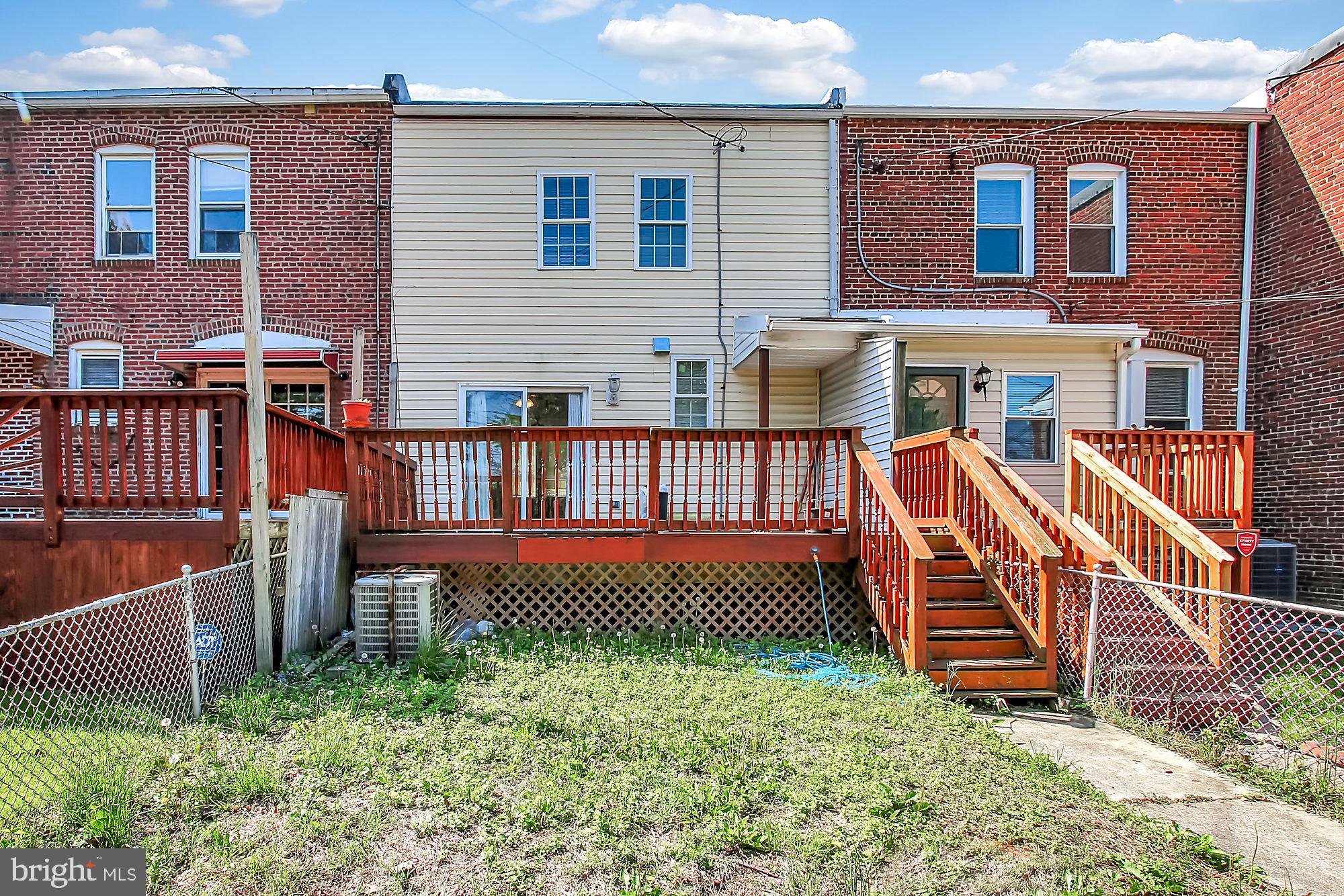 6756 Woodley Road Baltimore, MD 21222 - Photo 28 of 31 Fenced Yard