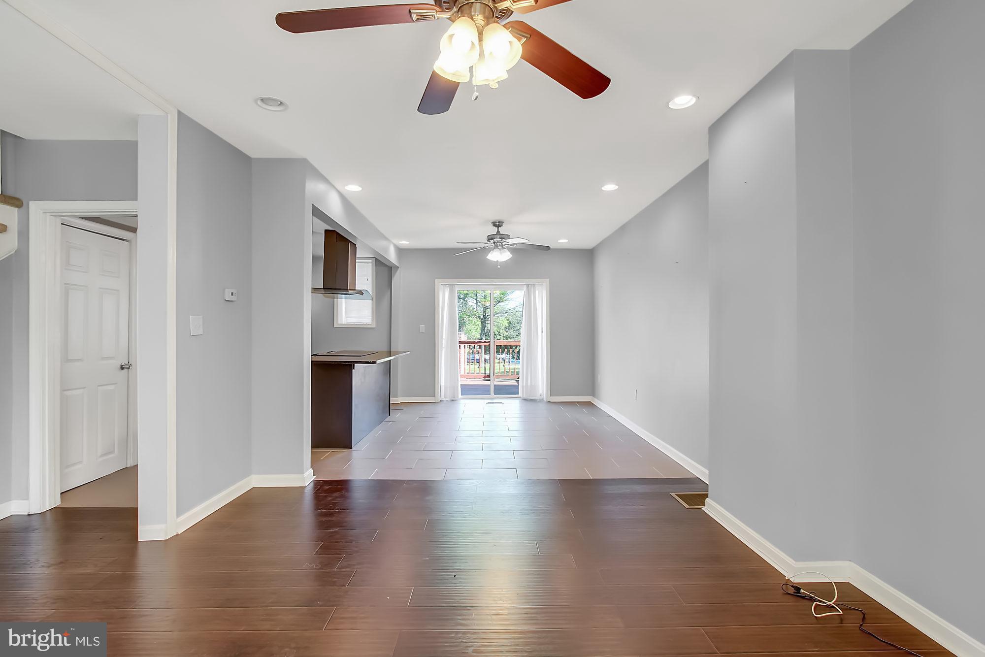 6756 Woodley Road Baltimore, MD 21222 - Photo 7 of 31 Tall Ceilings