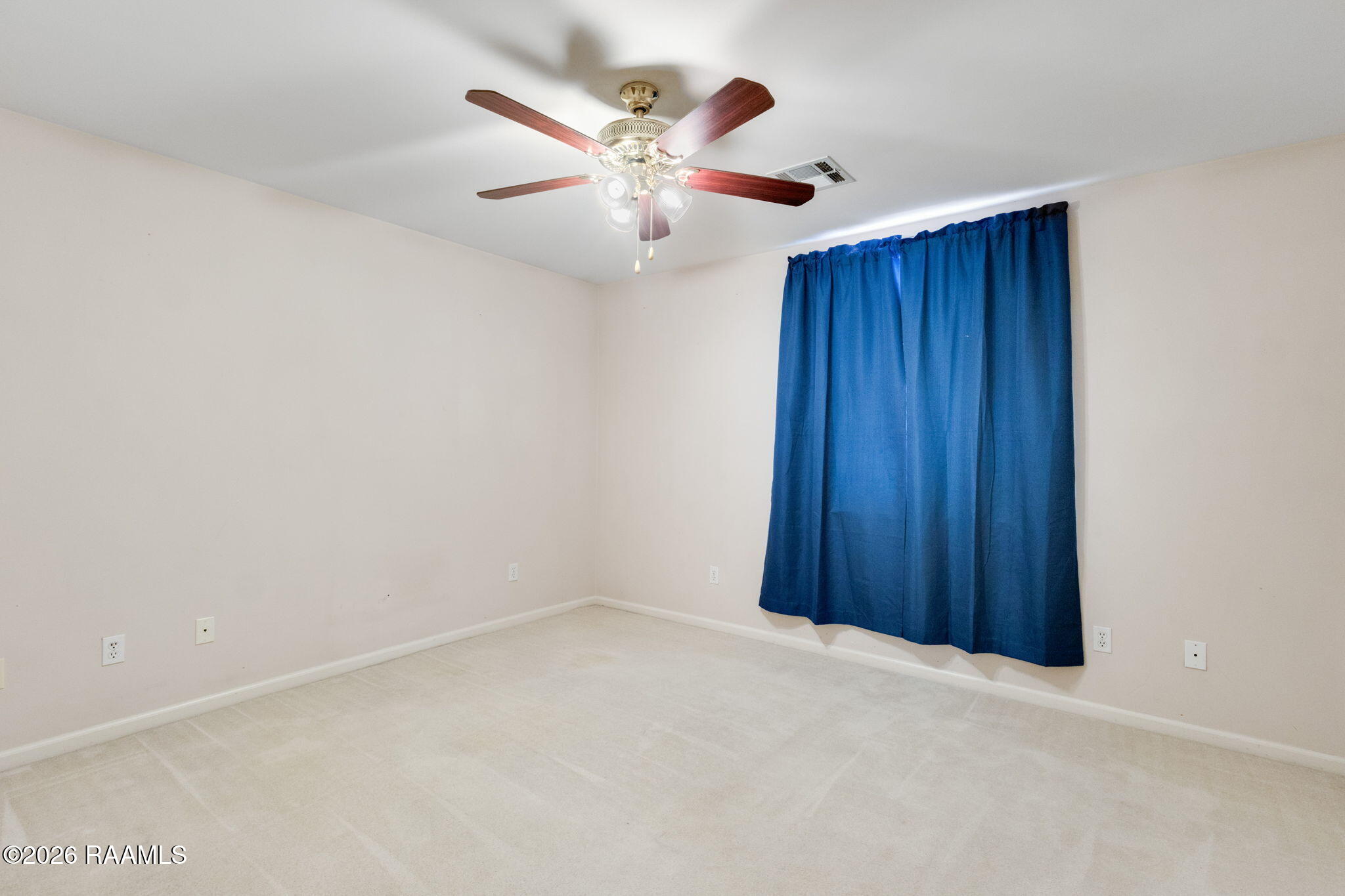 401 Cobblestone Road Lafayette, LA 70508 - Photo 12 of 28 12-web-or-mls-401 Cobblestone-22