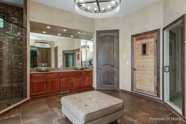 $6,700,000 | 3305 York Road, Oak Brook, IL 60523