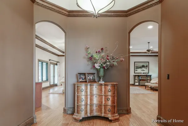 $6,700,000 | 3305 York Road, Oak Brook, IL 60523