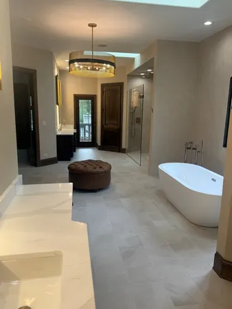 $6,700,000 | 3305 York Road, Oak Brook, IL 60523