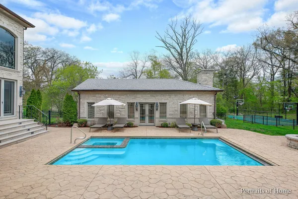 $6,700,000 | 3305 York Road, Oak Brook, IL 60523