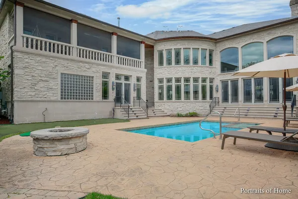 $6,700,000 | 3305 York Road, Oak Brook, IL 60523